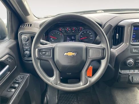 Used 2021 Chevrolet Silverado 1500 Custom AWD/4WD image 12