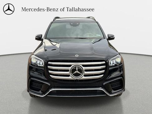 Used 2025 Mercedes-Benz GLS 580 4MATIC image 8
