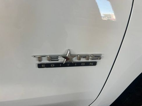 Certified 2022 Chevrolet Silverado 1500 LT w/ Texas Edition Plus AWD/4WD image 5