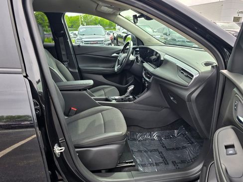 Used 2025 Buick Encore GX Preferred FWD image 25