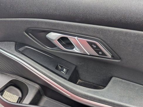 Used 2021 BMW 330i xDrive 330i xDrive w/ Convenience Package image 26