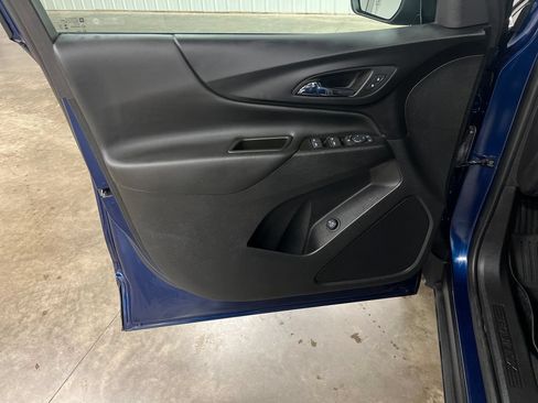 Used 2023 Chevrolet Equinox LT AWD/4WD image 15