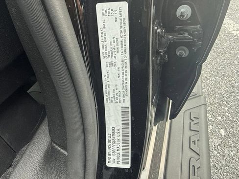 Used 2025 RAM 1500 Big Horn AWD/4WD image 14
