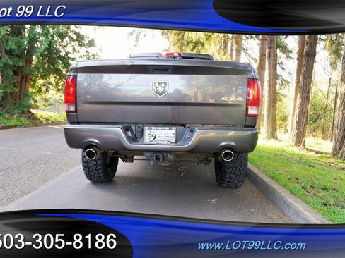Used 2015 RAM 1500 Express AWD/4WD image 10