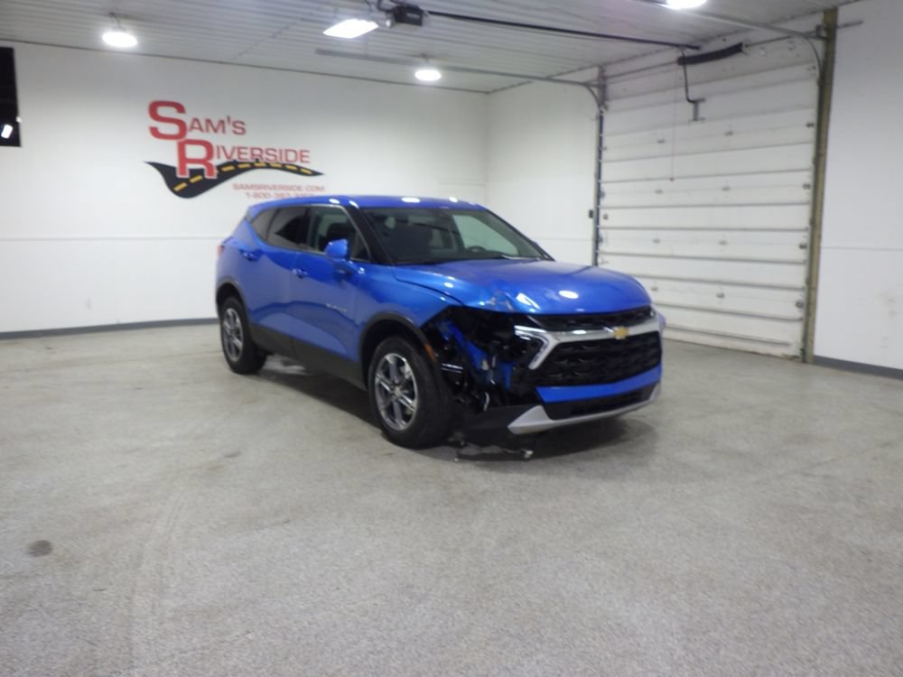 Used 2025 Chevrolet Blazer LT AWD/4WD image 5