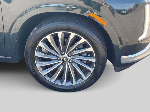 Used 2023 Hyundai Palisade Calligraphy AWD/4WD image 9