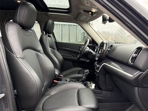 Used 2018 MINI Cooper Countryman S image 19
