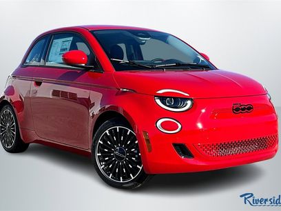 New 2024 FIAT 500 e (RED)