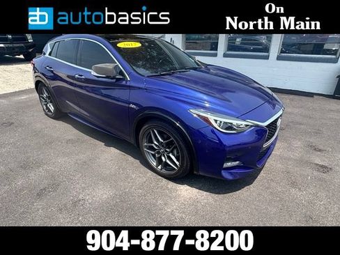 Used 2017 INFINITI QX30 Sport w/ Sport Leather Package FWD image 7