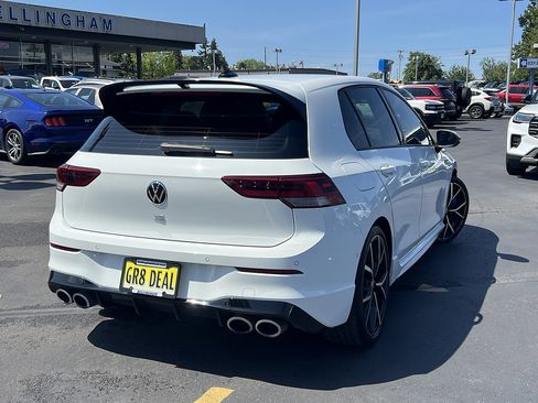Used 2023 Volkswagen Golf R AWD/4WD image 6