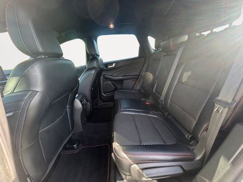 Used 2023 Ford Escape ST-Line w/ Tech Pack #1 image 11