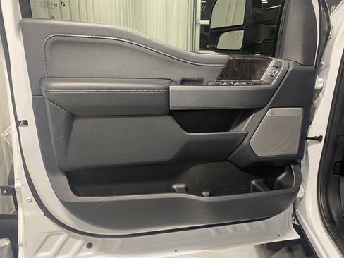 Used 2024 Ford F350 Lariat w/ Lariat Ultimate Package image 8