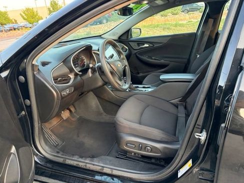 Used 2024 Chevrolet Malibu LT FWD image 16