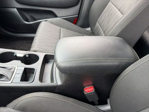 Used 2019 Kia Sportage LX FWD image 17