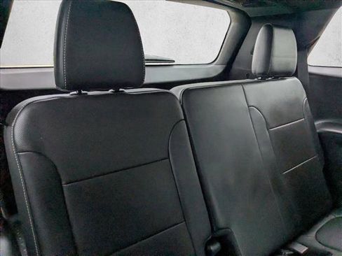 Used 2024 Chevrolet Traverse Premier w/ Redline Edition image 20