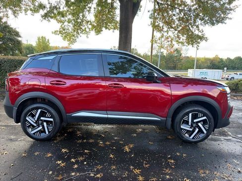 New 2026 Nissan Kicks SV image 8