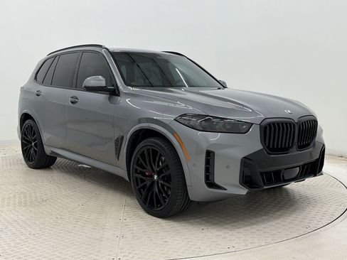 Used 2024 BMW X5 xDrive40i w/ M Sport Package AWD/4WD image 7
