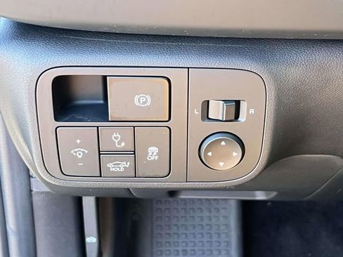 Used 2024 Hyundai Ioniq 6 SE AWD/4WD image 20