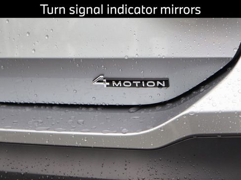 Used 2025 Volkswagen Tiguan S image 11