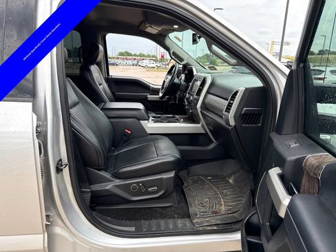 Used 2019 Ford F250 Lariat w/ Lariat Value Package AWD/4WD image 15