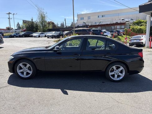 Used 2013 BMW 328i Sedan RWD image 2