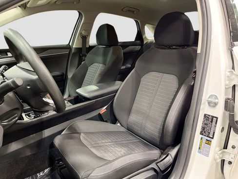 Certified 2025 Kia K5 LXS FWD image 15