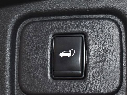 Used 2024 Nissan Murano Platinum AWD/4WD image 39