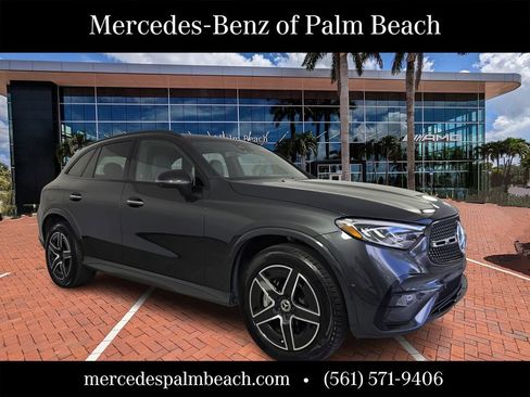 Certified 2025 Mercedes-Benz GLC 300 image 1