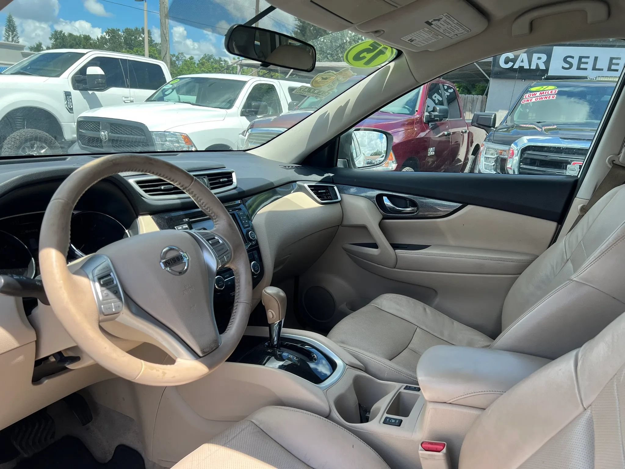 Used 2015 Nissan Rogue SL FWD image 9