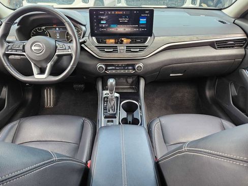 Used 2024 Nissan Altima 2.5 SL FWD image 15