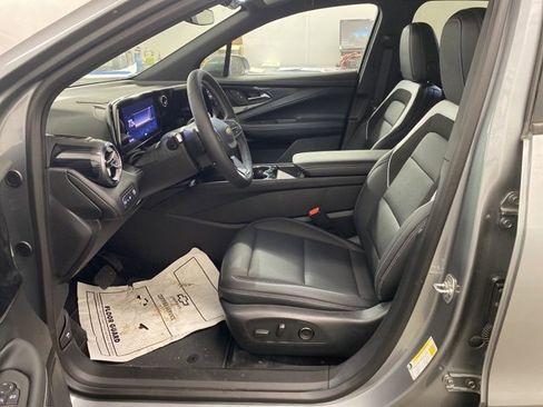 New 2024 Chevrolet Blazer EV LT image 9