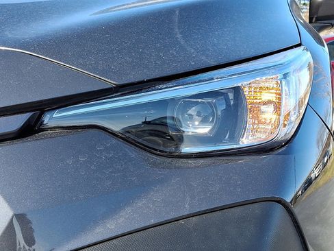 Certified 2024 Subaru Crosstrek 2.0i Premium image 10