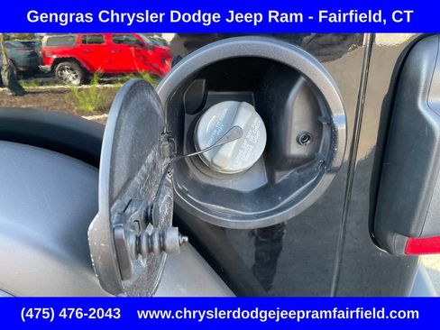 Certified 2025 Jeep Wrangler Unlimited Rubicon 4xe w/ Safety Group AWD/4WD image 35