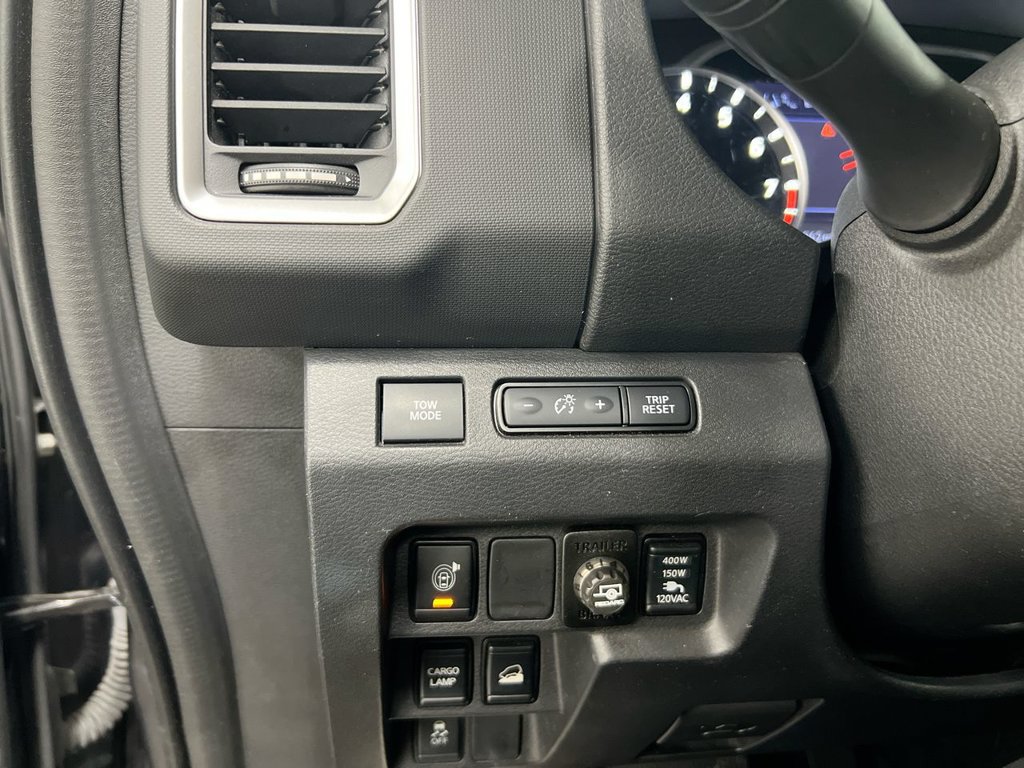 Used 2022 Nissan Frontier SV AWD/4WD image 18