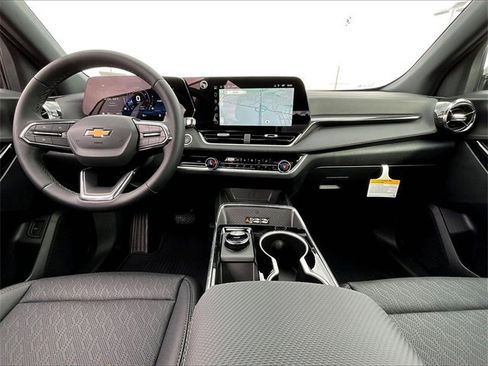 New 2026 Chevrolet Equinox LT w/ Convenience Package II image 10