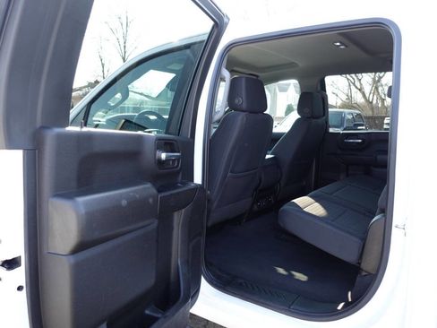 Used 2024 Chevrolet Silverado 2500 Custom w/ Custom Value Package AWD/4WD image 19
