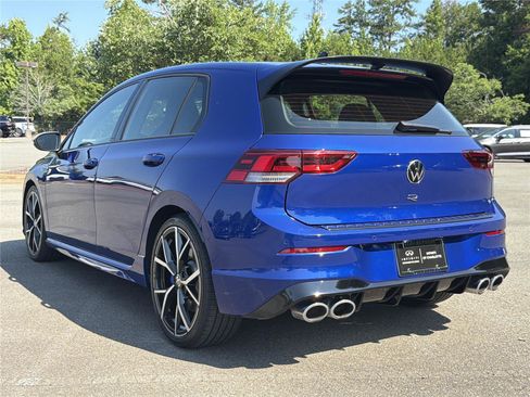 Used 2024 Volkswagen Golf R AWD/4WD image 22