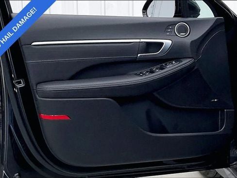 Used 2025 Hyundai Sonata Limited FWD image 11