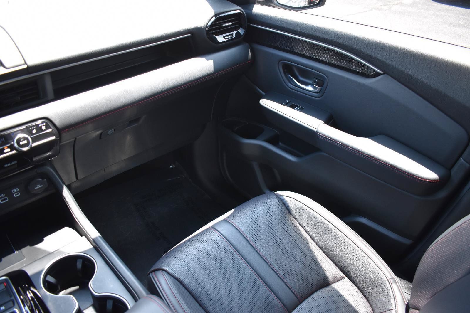 Used 2025 Honda Pilot Black Edition image 22