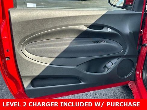 New 2024 FIAT 500 e (RED) image 15