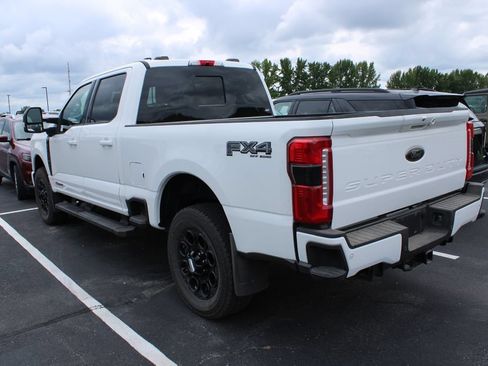 Used 2025 Ford F350 Lariat w/ Lariat Ultimate Package AWD/4WD image 7