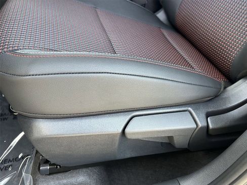 New 2026 Nissan Kicks SR image 30