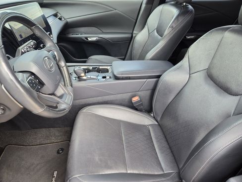 Certified 2023 Lexus RX 350 Premium Plus w/ Cold Area Package FWD image 10