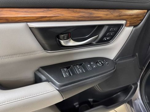 Used 2017 Honda CR-V EX-L image 7