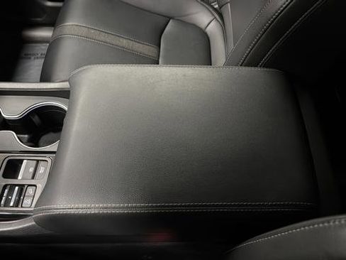 Used 2023 Honda Pilot Touring image 22