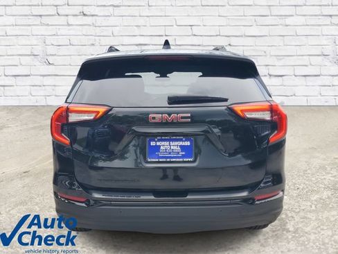 Certified 2023 GMC Terrain SLE w/ Elevation Edition FWD image 3