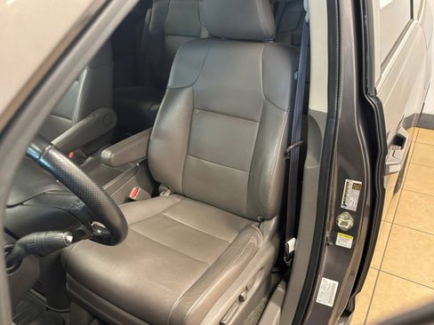 Used 2015 Honda Odyssey Touring image 36