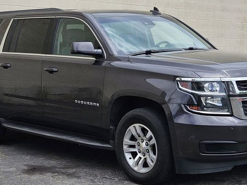 Used 2015 Chevrolet Suburban LT AWD/4WD image 7