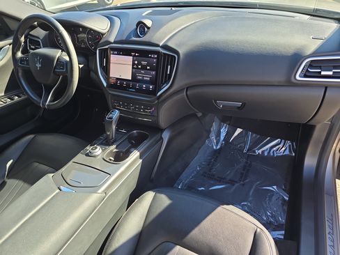 Used 2022 Maserati Ghibli GT image 10