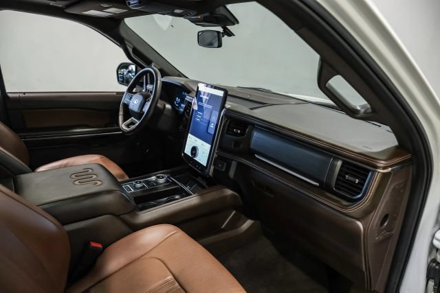 Used 2024 Ford Expedition King Ranch AWD/4WD image 16